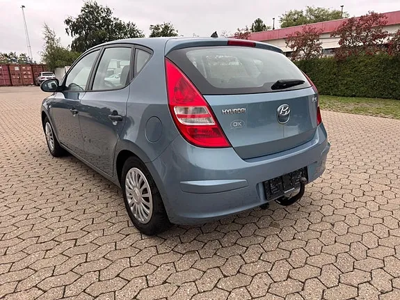 Hyundai I30 2009 photo 3
