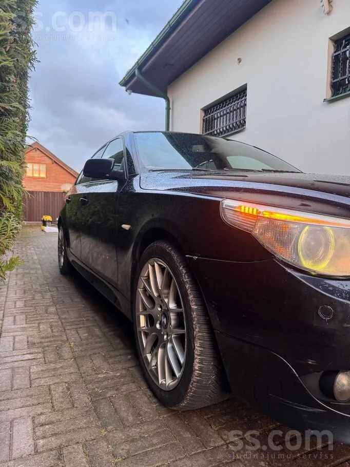 BMW 530 2007 photo 4