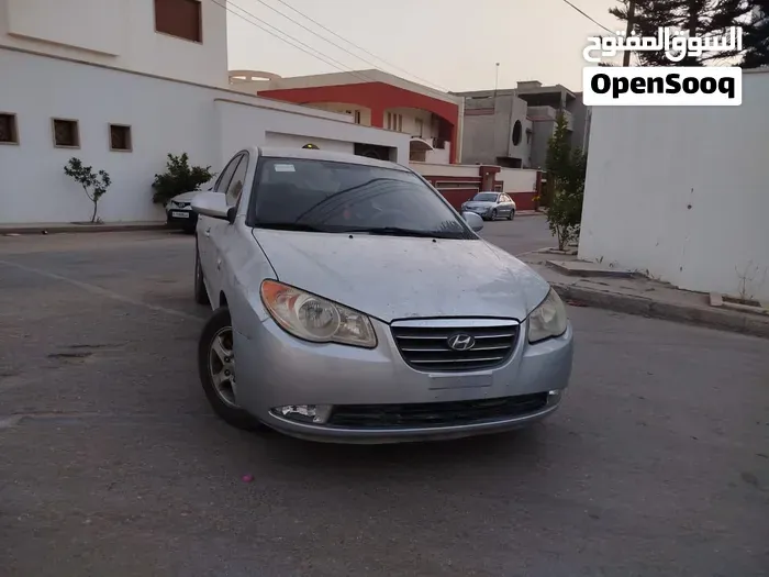 Hyundai Avante 2008 photo 3