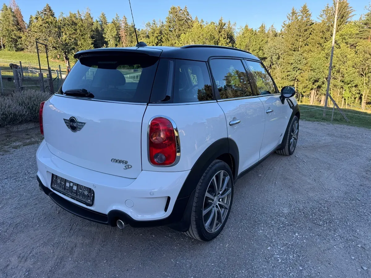 Mini Countryman 2012 photo 3