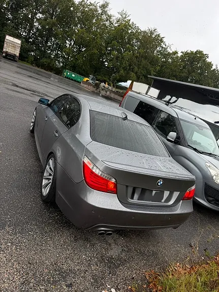 BMW 5 Series 2007 photo 2