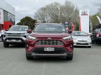 Toyota Rav4 2025 photo 4