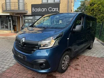 Renault Trafic 2016 photo 2