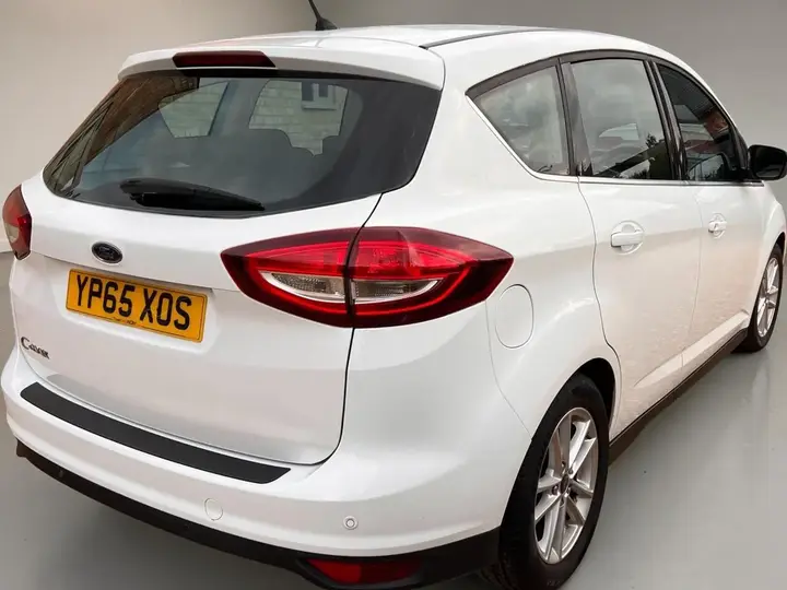 Ford C-Max 2015 photo 3