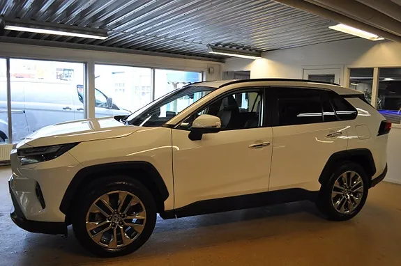 Toyota Rav4 2023 photo 3