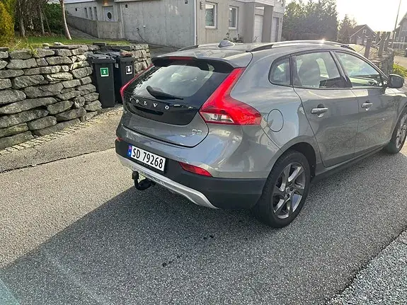 Volvo V40 Cross Country 2016 photo 3