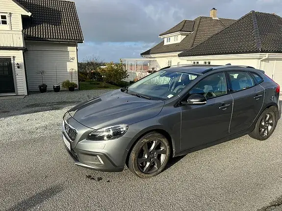 Volvo V40 Cross Country 2016 photo 4