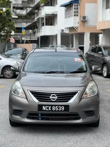 Nissan Almera