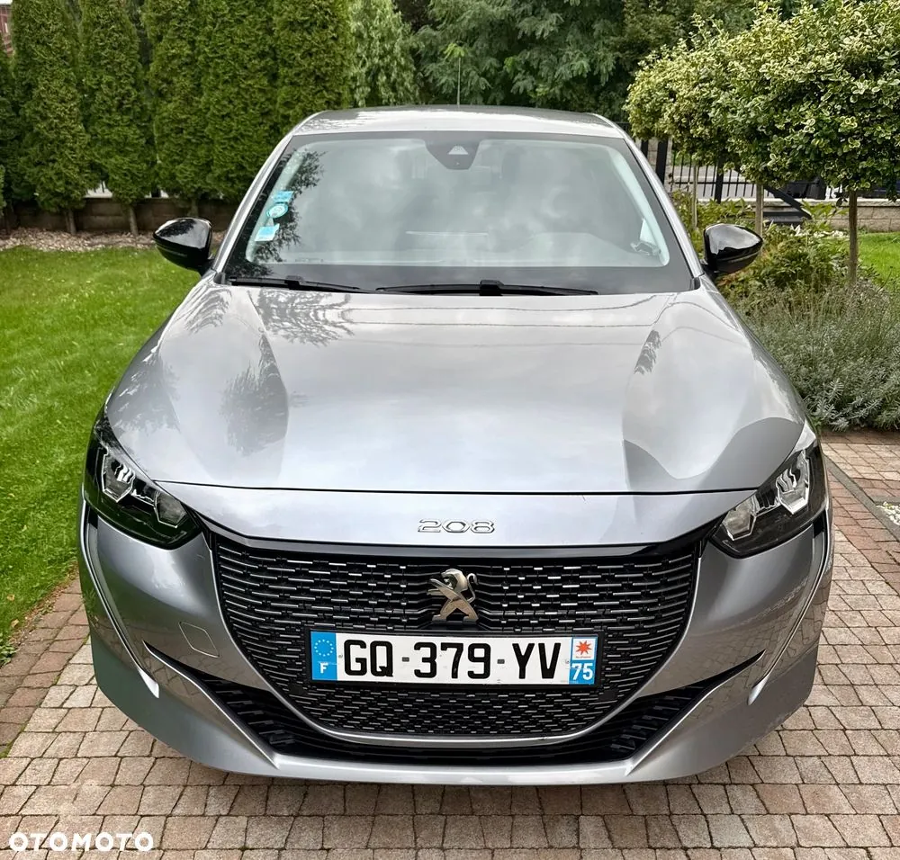 Peugeot 208 2023 photo 2