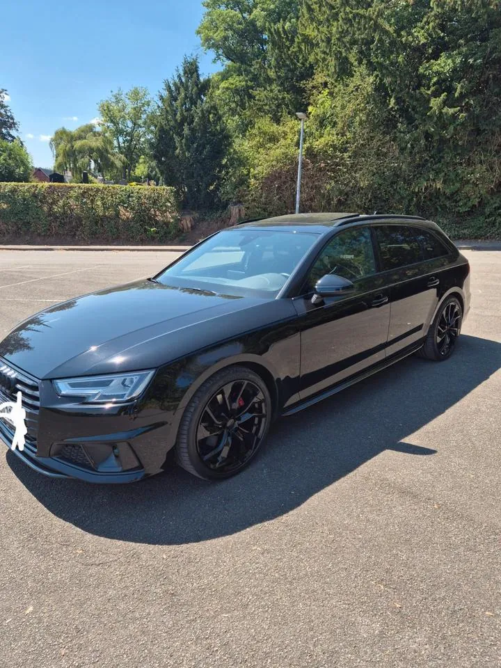 Audi A4 B9