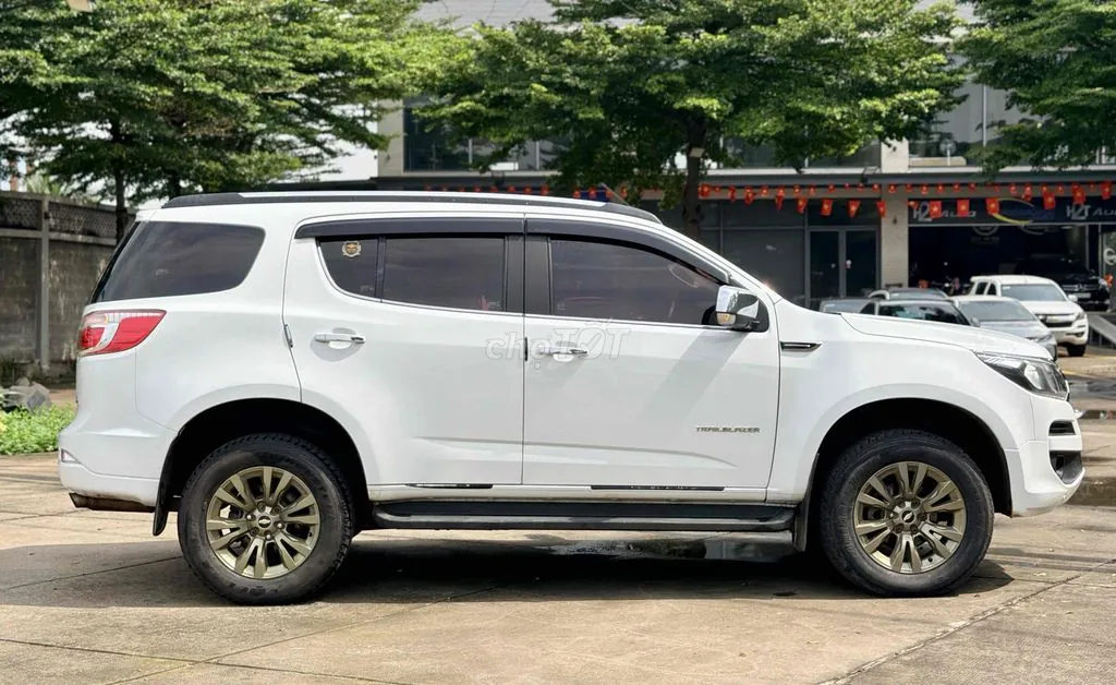 Chevrolet Trailblazer 2018 photo 2