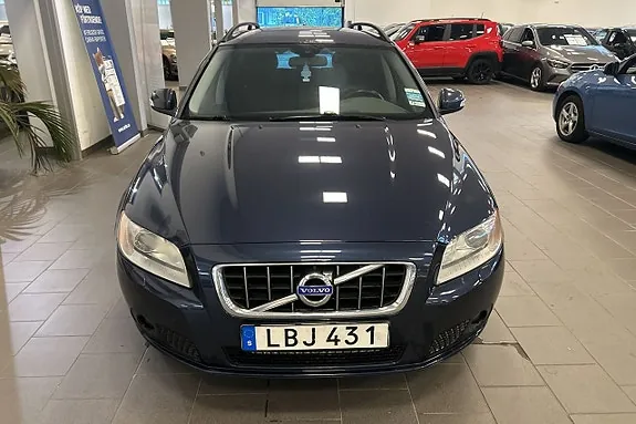 Volvo V70 2011 photo 5