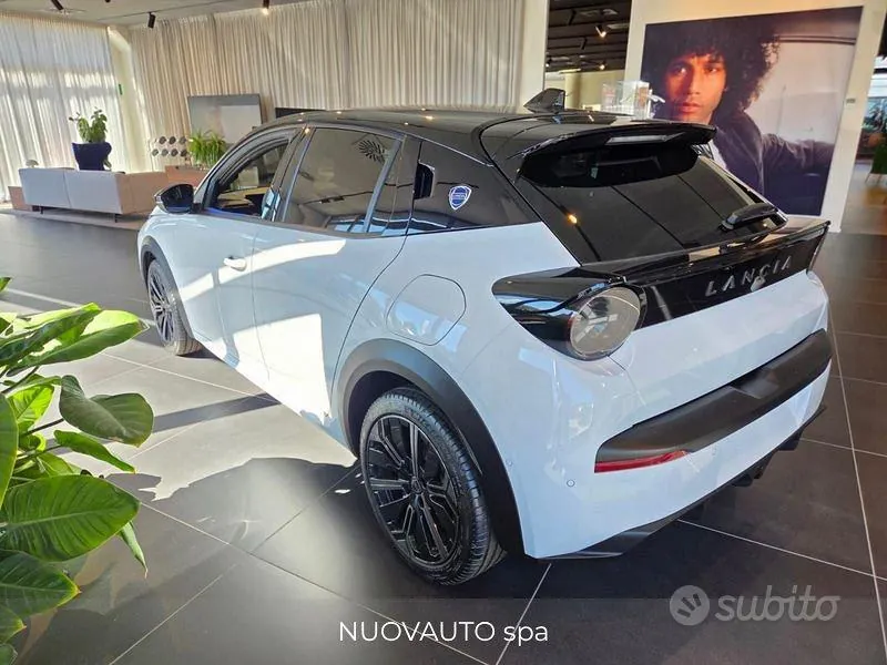 Lancia Ypsilon 2026 photo 3