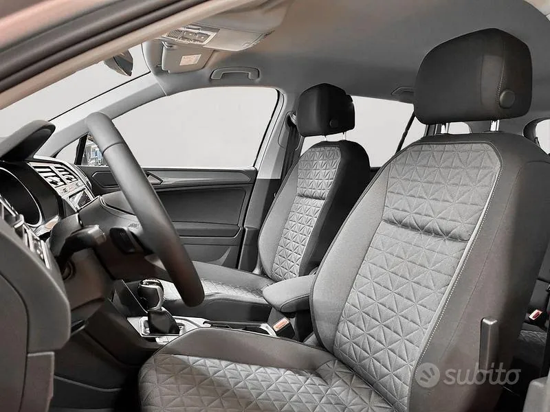 Volkswagen Tiguan 2024 photo 5