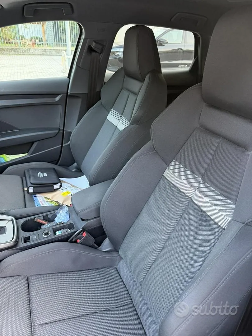Audi A3 2023 photo 4