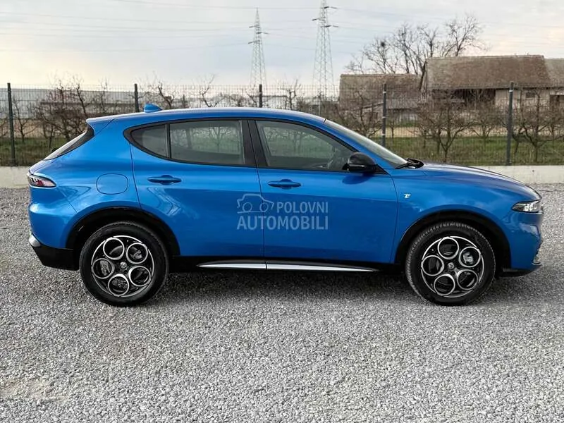 Alfa Romeo Tonale 2023 photo 4