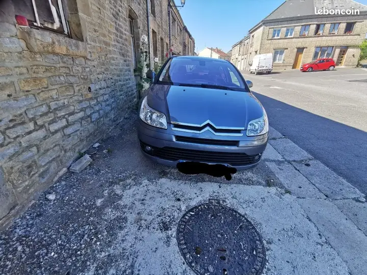 Citroen C4 2007 photo 2