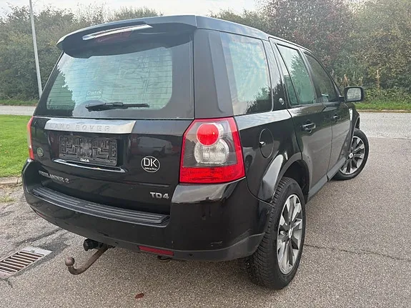 Land Rover Freelander 2 2011 photo 4