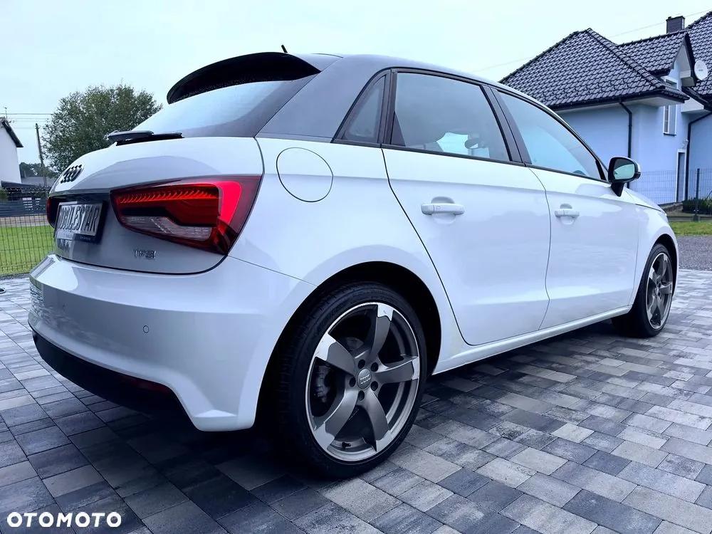 Audi A1 Sportback 2015 photo 4