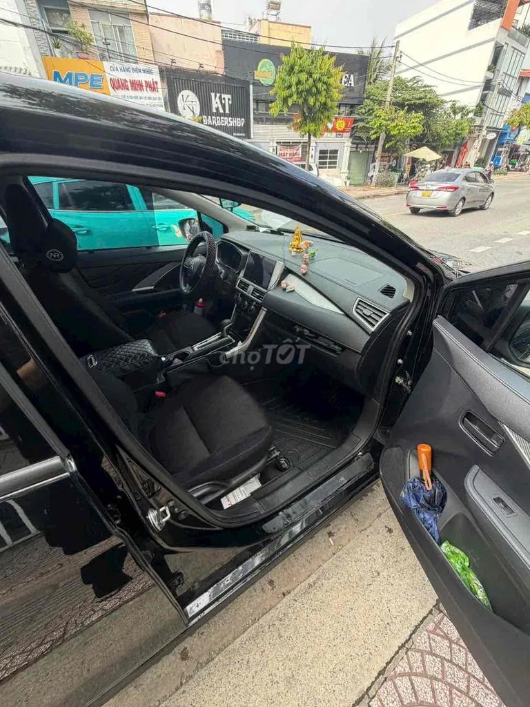 Mitsubishi Xpander 2022 photo 3