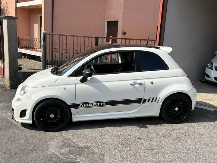Abarth 500 2015 photo 3