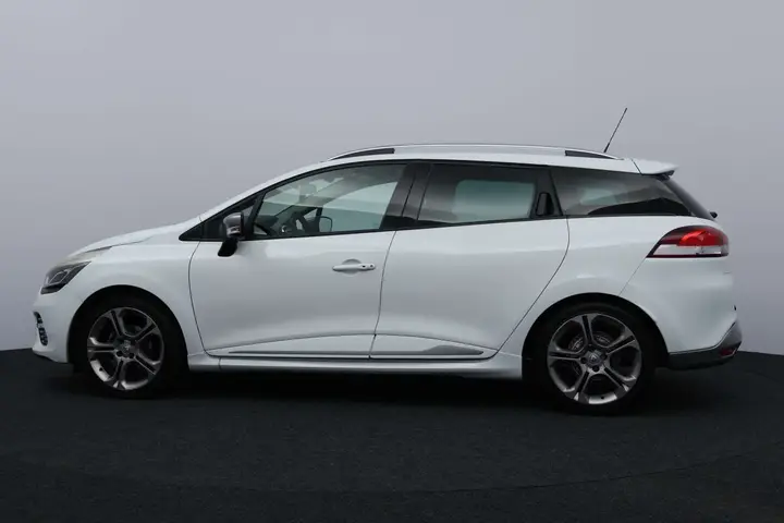 Renault Clio Estate 2014 photo 5