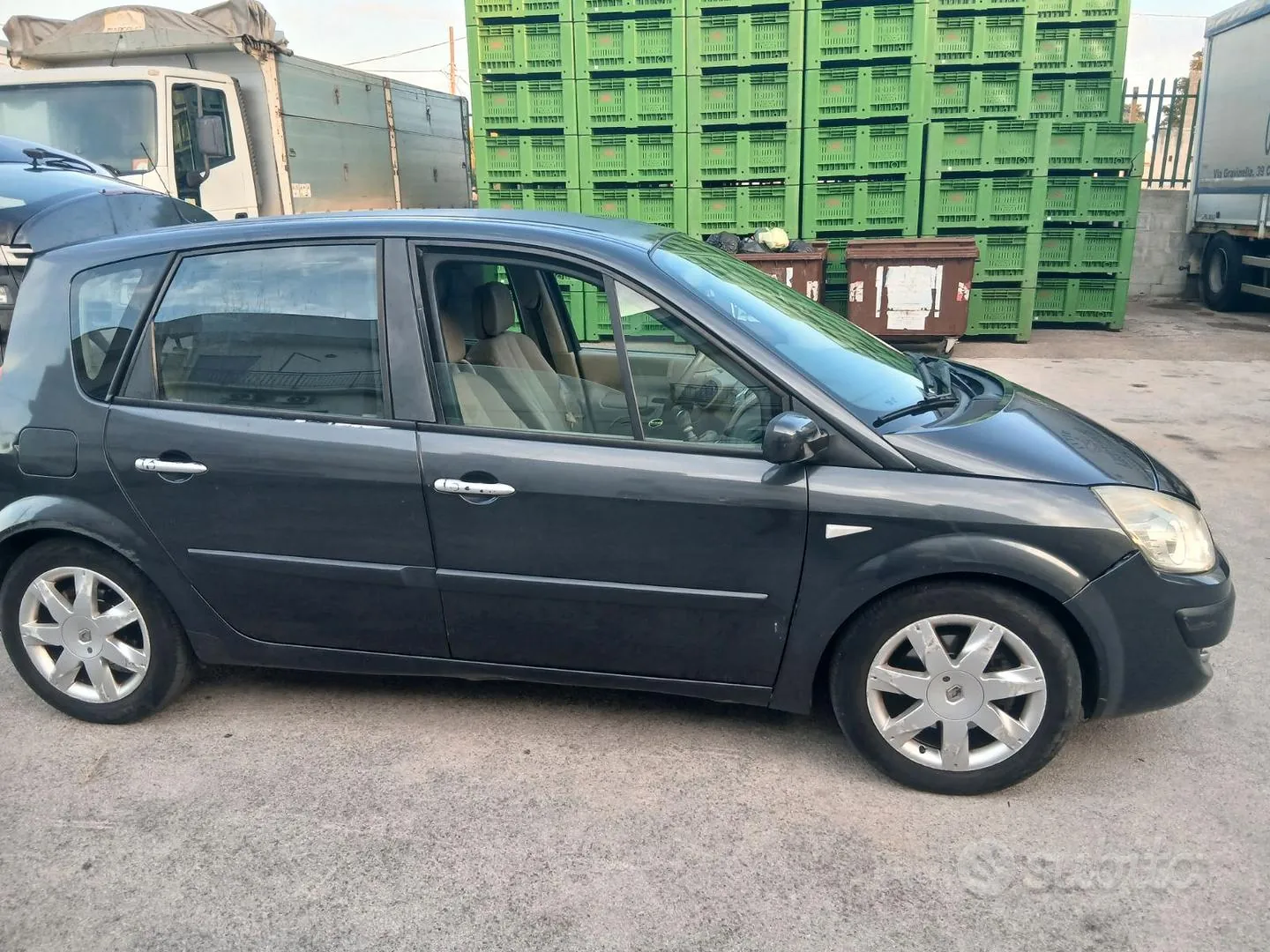 Renault Scenic 2008 photo 4