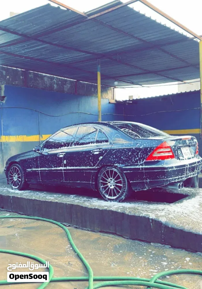Mercedes-Benz C 240
