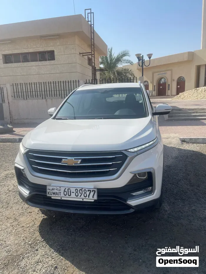 Chevrolet Captiva 2022 photo 2