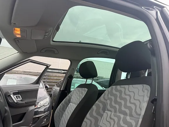 Skoda Roomster 2009 photo 2