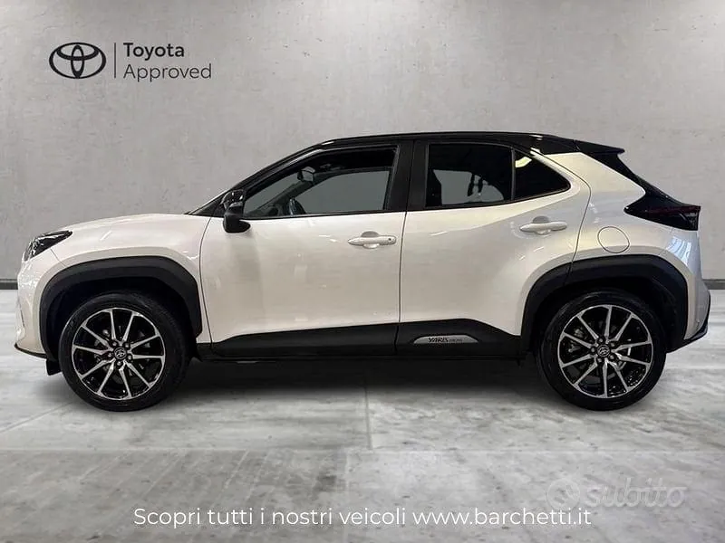 Toyota Yaris Cross 2025 photo 3
