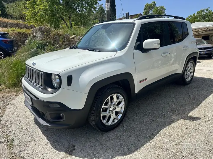 Jeep Renegade 2016 photo 2