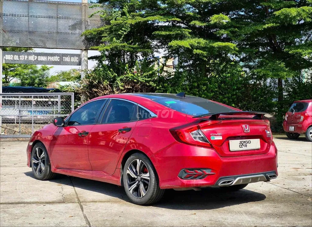 Honda Civic 2018 photo 4