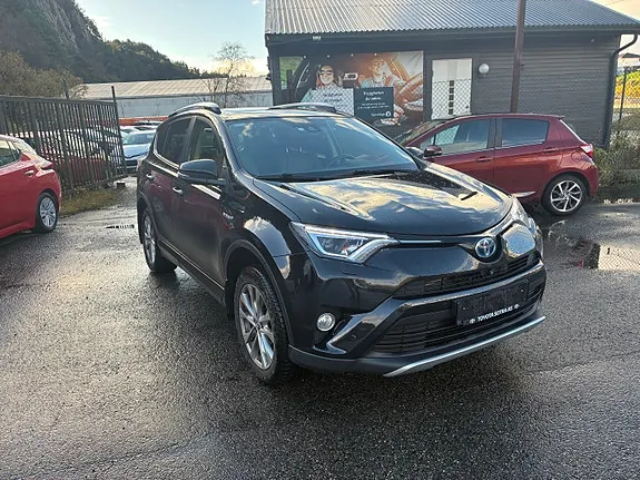 Toyota Rav4 2016 photo 3
