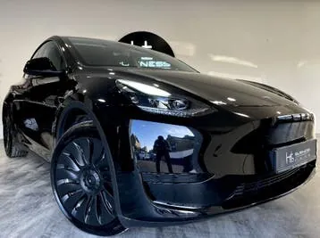 Tesla Model Y 2024 photo 3