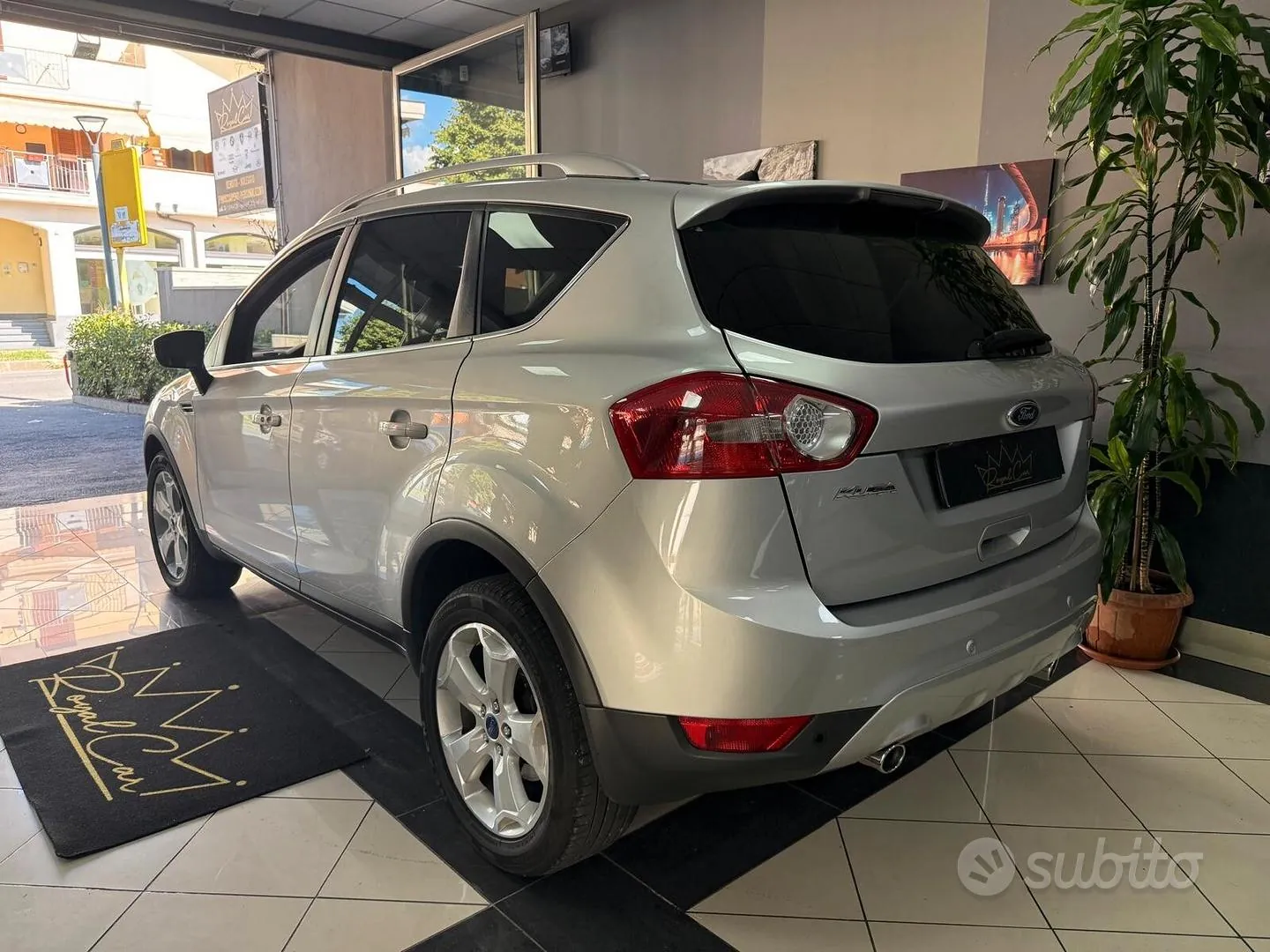Ford Kuga 2010 photo 4