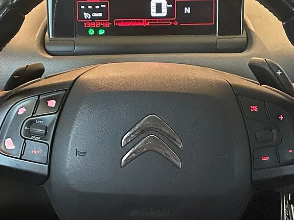 Citroen C4 Cactus 2014 photo 2