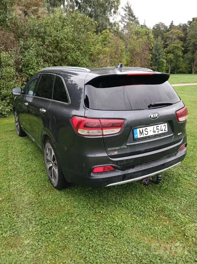 Kia Sorento 2015 photo 4