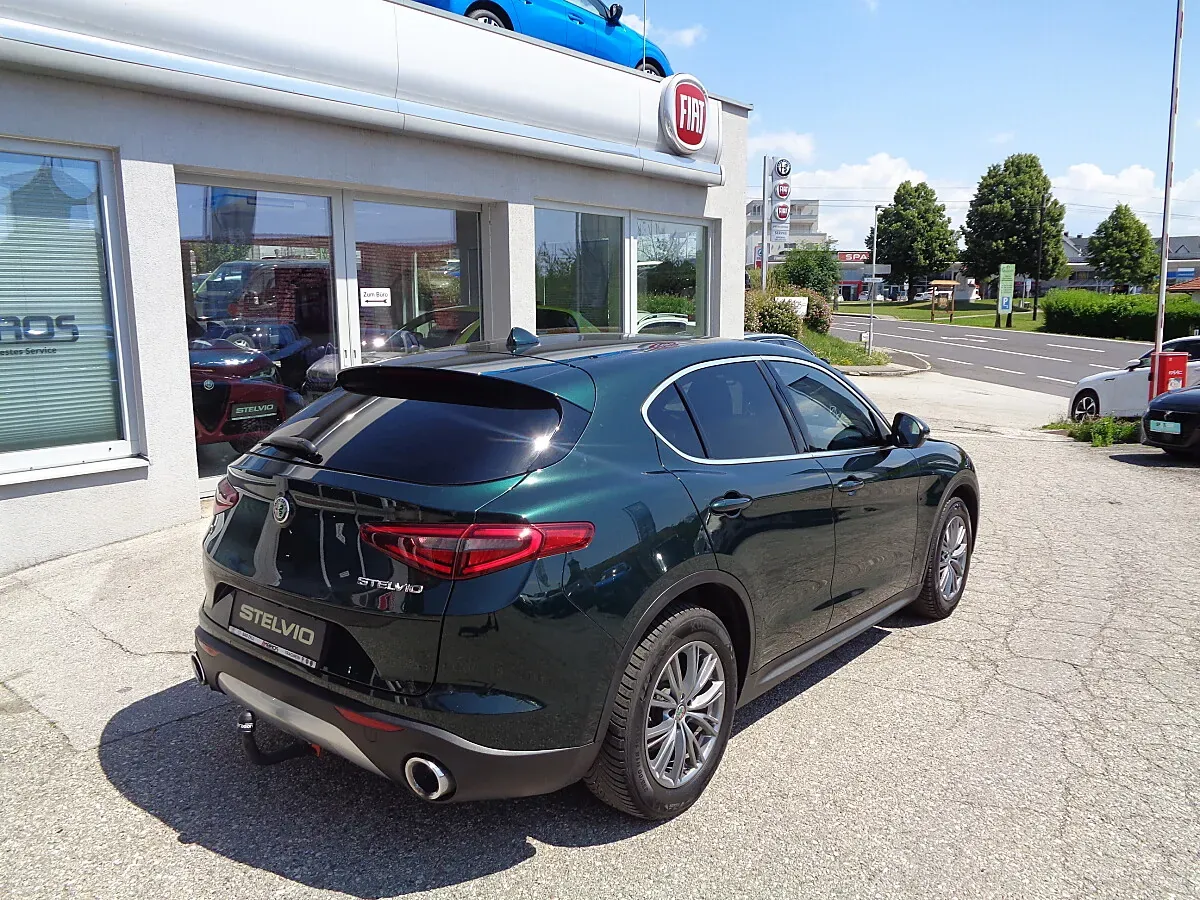 Alfa Romeo Stelvio 2020 photo 3
