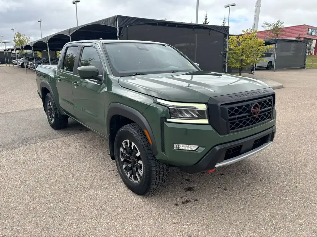 Nissan Frontier 2023 photo 3