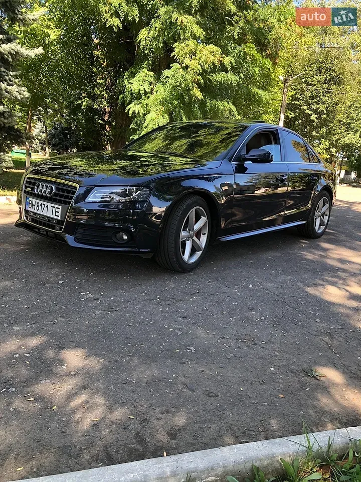 Audi A4 2011 photo 4