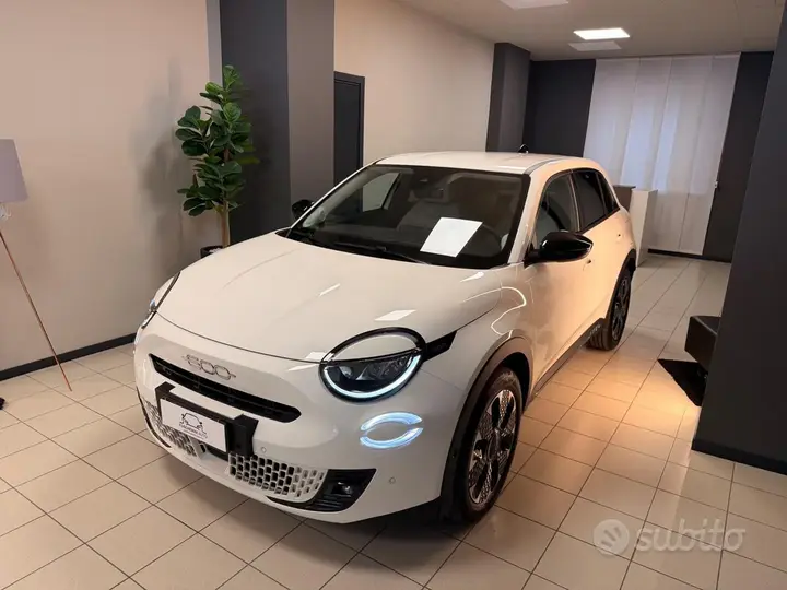 Fiat 600 2025 photo 2