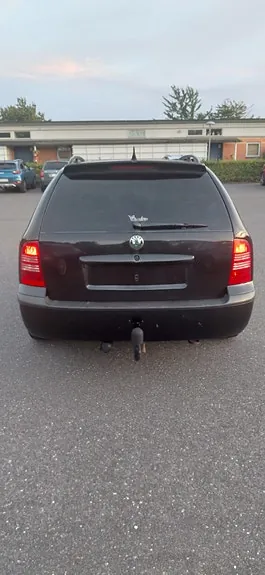 Skoda Octavia 2003 photo 3