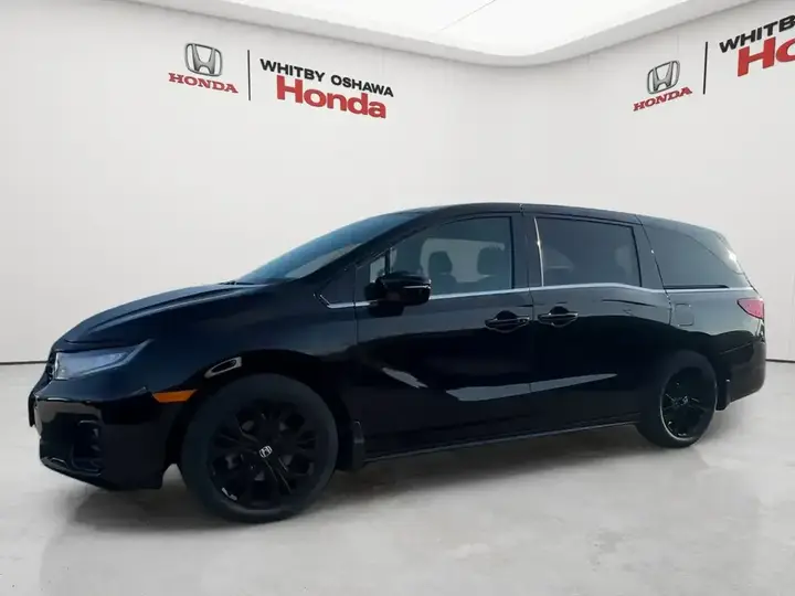 Honda Odyssey 2025 photo 2