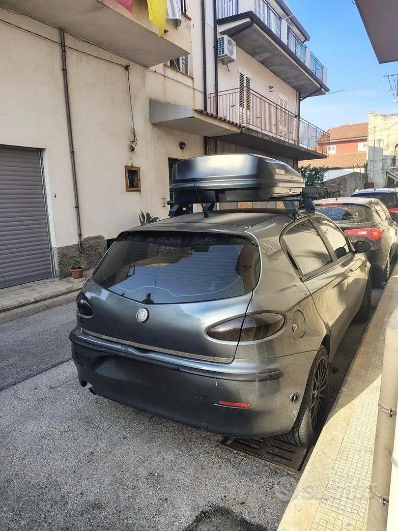 Alfa Romeo 147 2001 photo 4