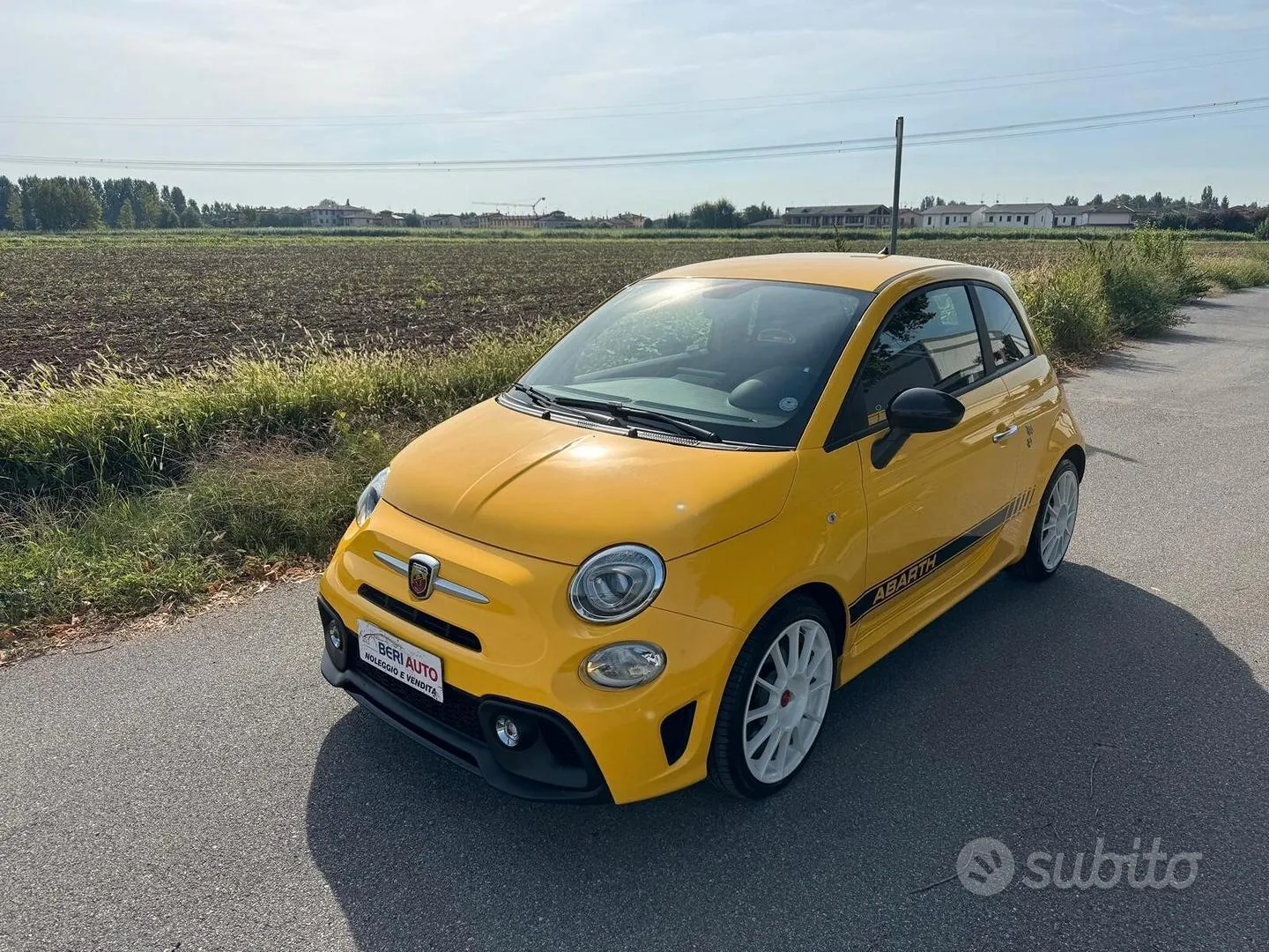 Abarth 595 2017 photo 2