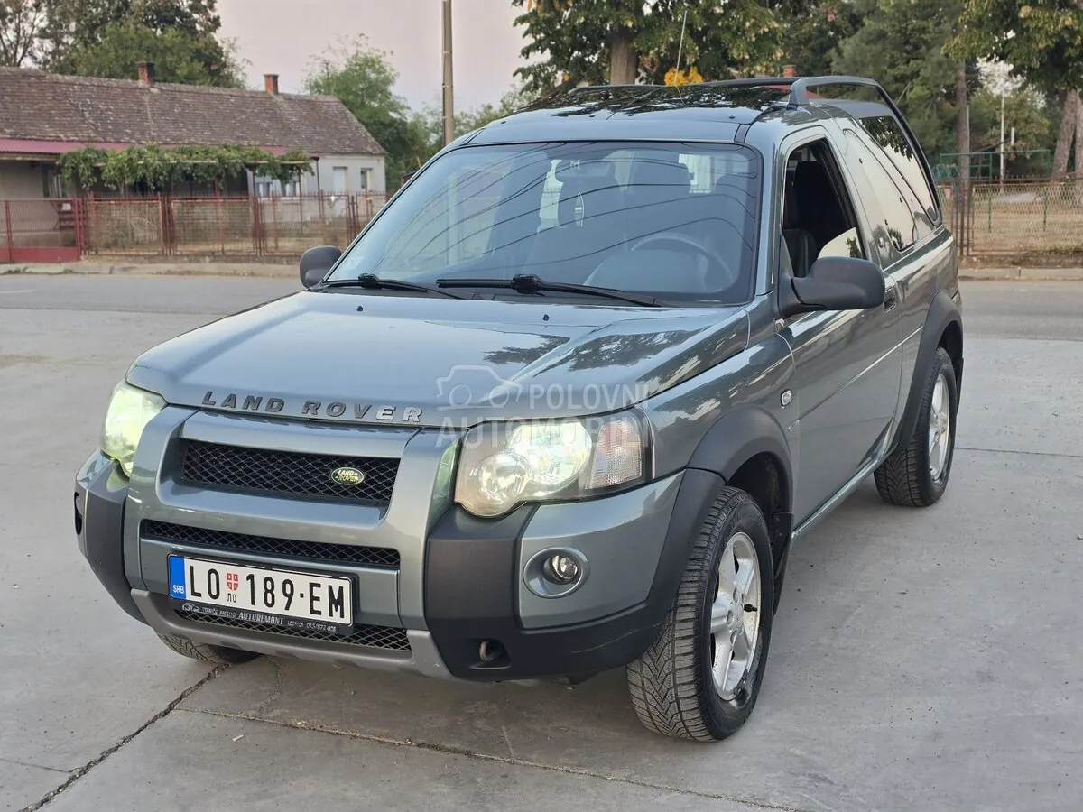 Land Rover Freelander 2004 photo 2