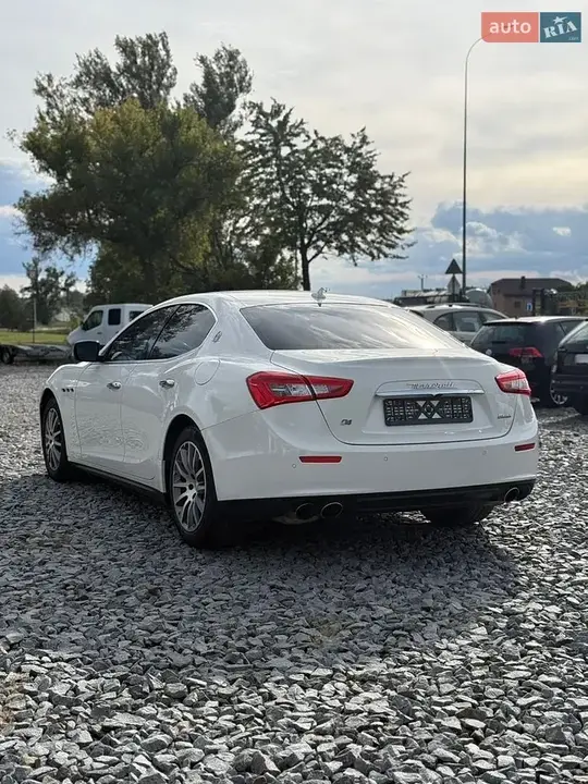 Maserati Ghibli 2014 photo 5