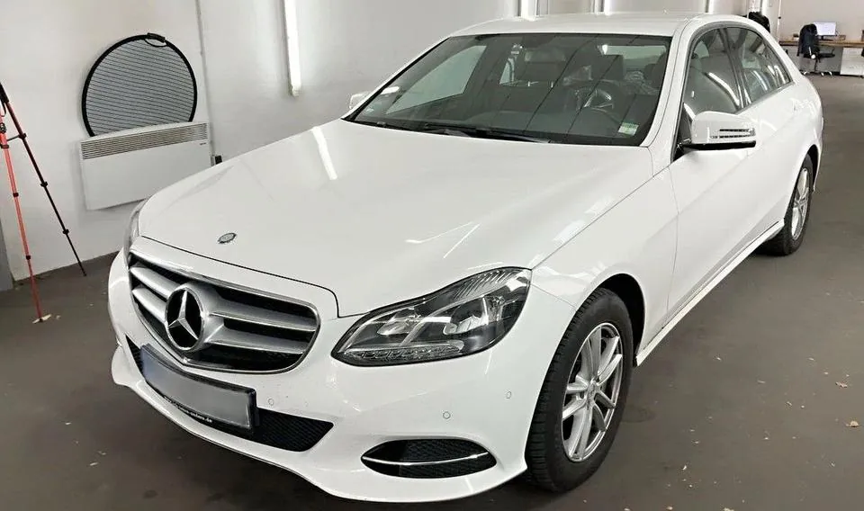Mercedes-Benz E 200