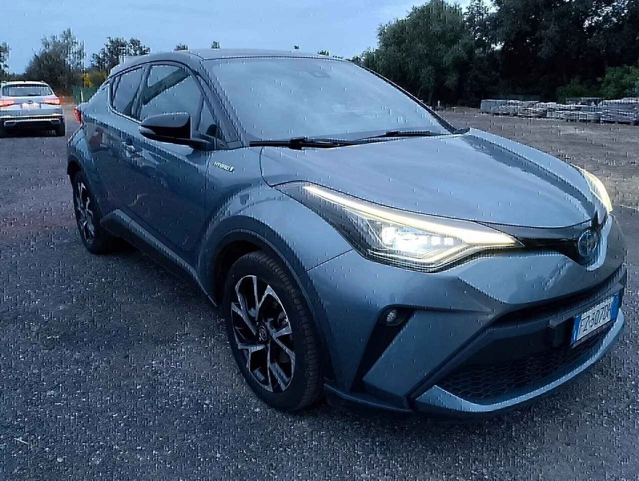 Toyota C-Hr 2020 photo 3